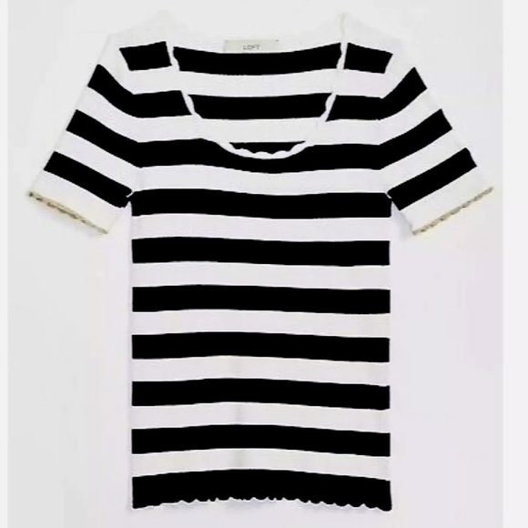 LOFT Navy and White Striped Scallop Short Sleeve Top NWT Petite - Picture 1 of 7
